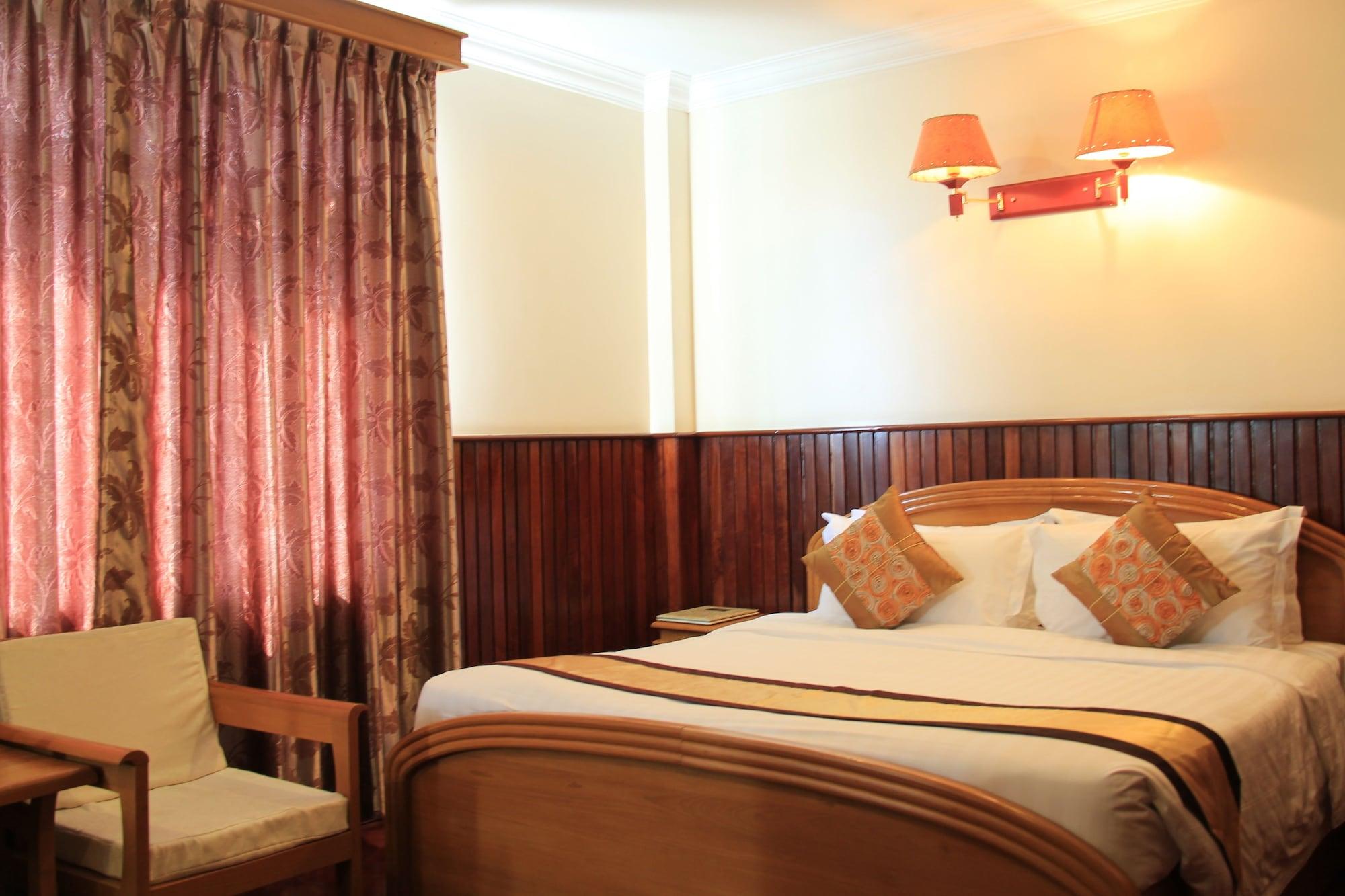 Ayarwaddy River View Hotel Mandalaj Zewnętrze zdjęcie