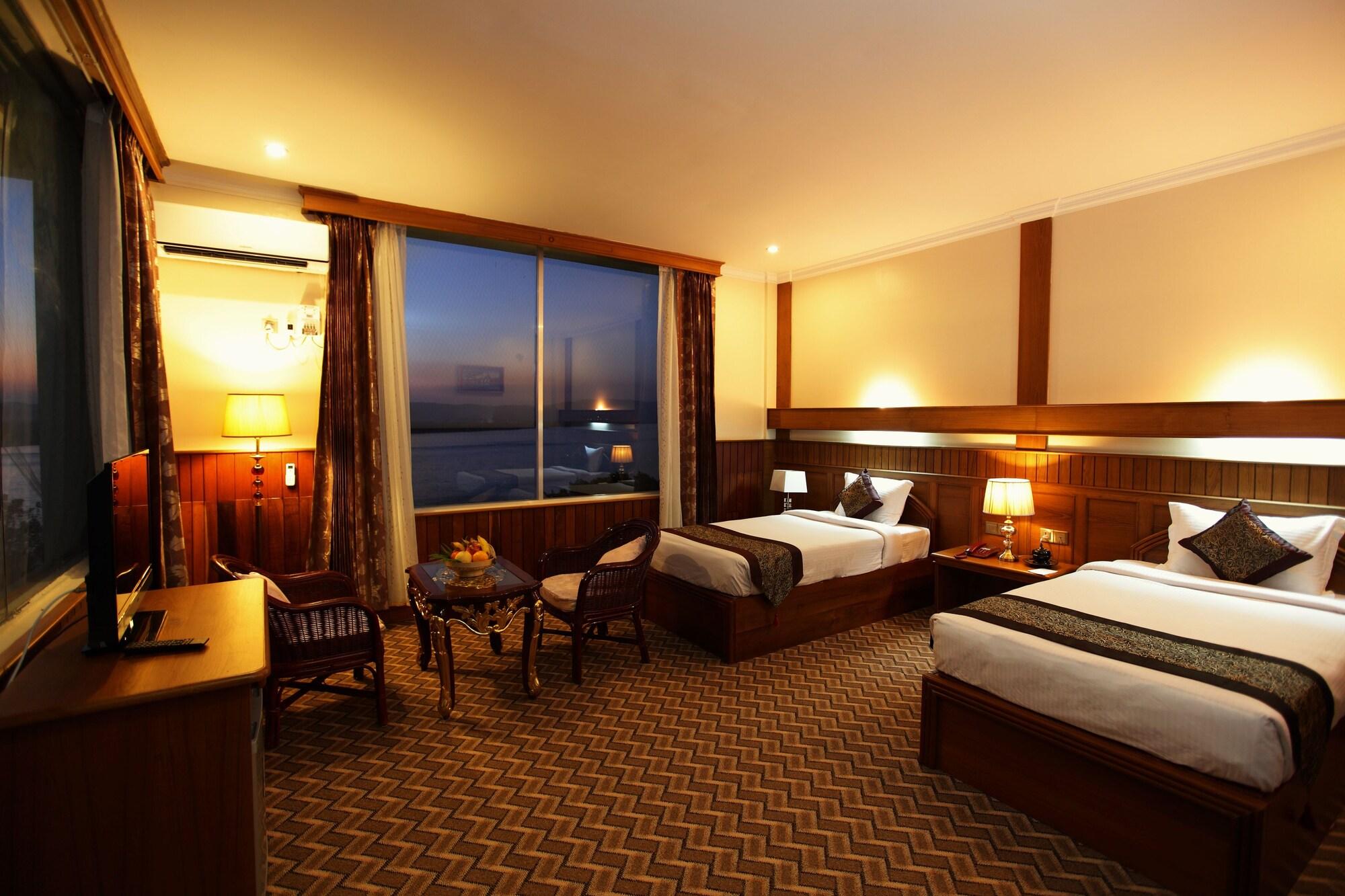 Ayarwaddy River View Hotel Mandalaj Zewnętrze zdjęcie