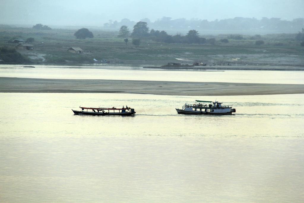 Ayarwaddy River View Hotel Mandalaj Zewnętrze zdjęcie