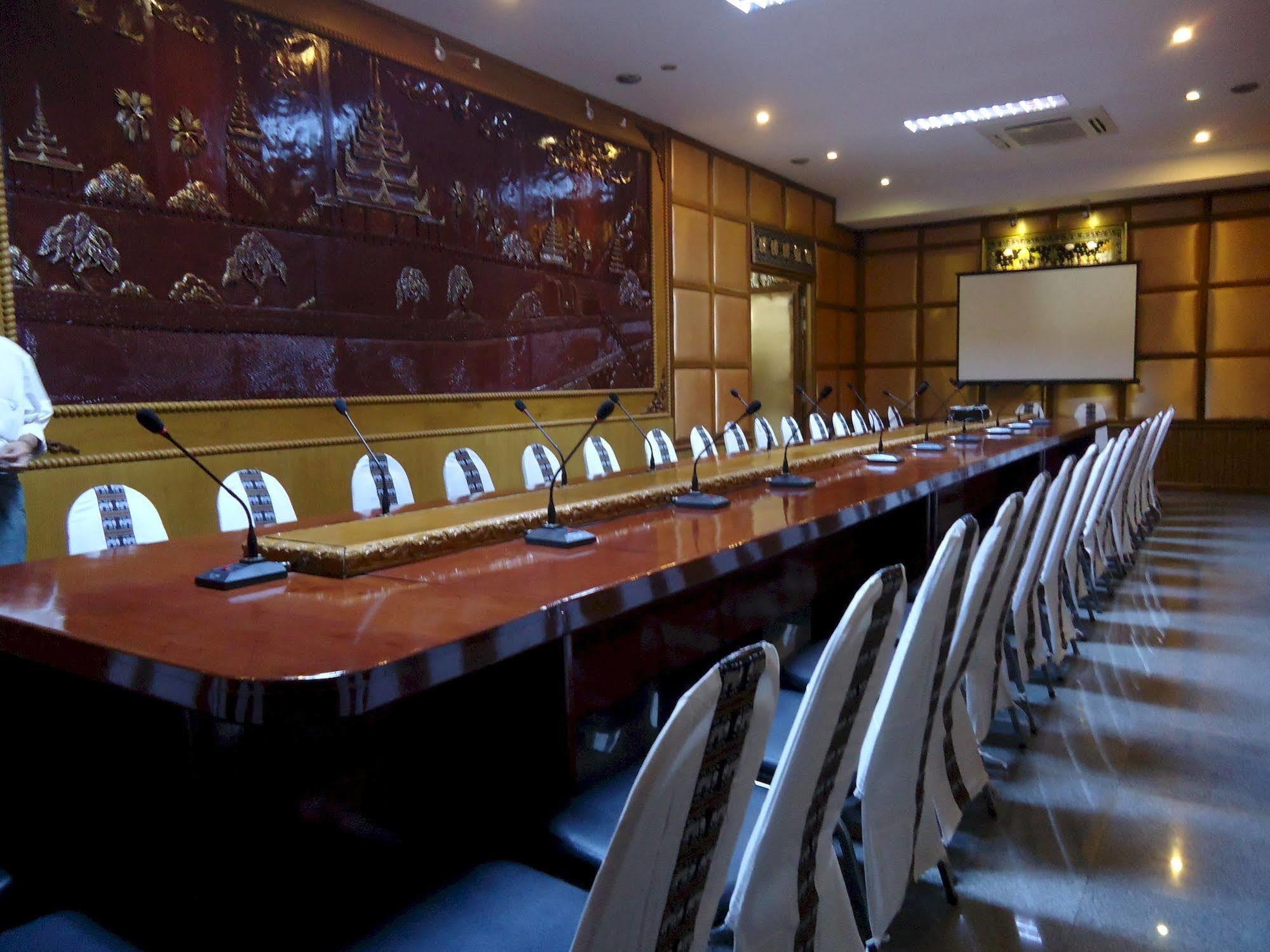 Ayarwaddy River View Hotel Mandalaj Zewnętrze zdjęcie