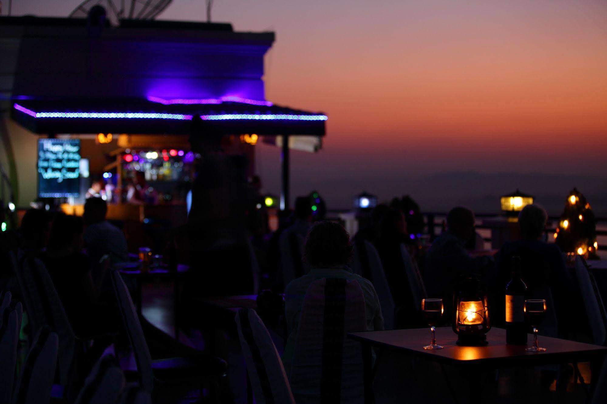 Ayarwaddy River View Hotel Mandalaj Zewnętrze zdjęcie