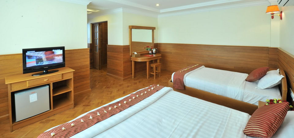 Ayarwaddy River View Hotel Mandalaj Zewnętrze zdjęcie